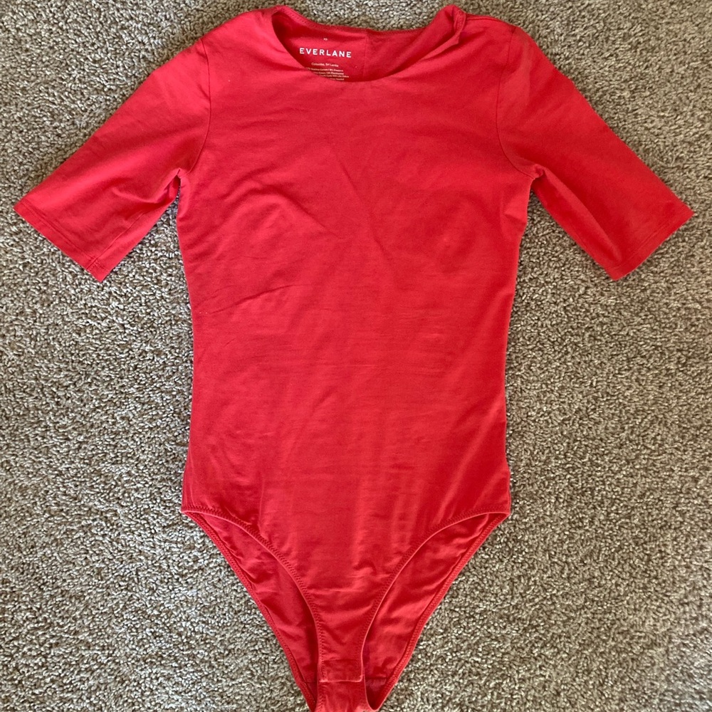 Red Everlane crewneck bodysuit in XS
